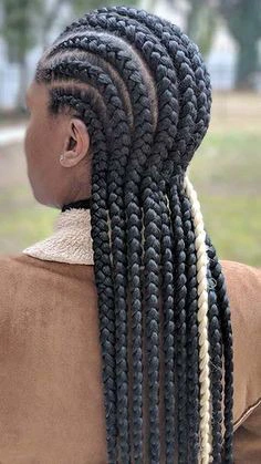 50 Beautiful Hairstyles Fashionistas Should Consider Plaiting This Month (17)